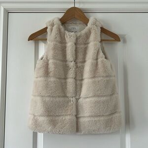 Zara girls ivory faux fur vest